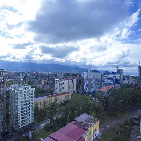 Aparthotel Tangerine บาทูมิ ภายนอก รูปภาพ