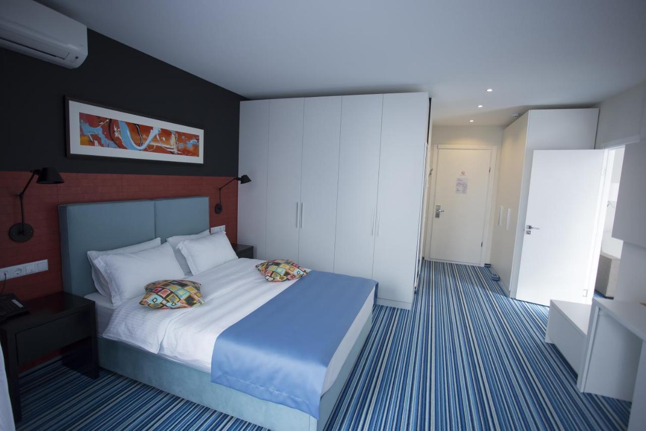 Aparthotel Tangerine บาทูมิ ภายนอก รูปภาพ