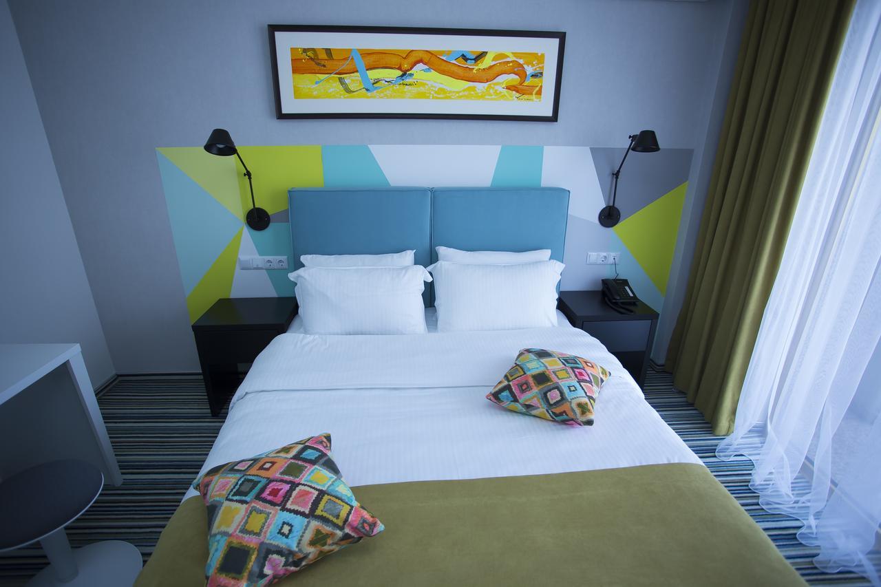 Aparthotel Tangerine บาทูมิ ภายนอก รูปภาพ